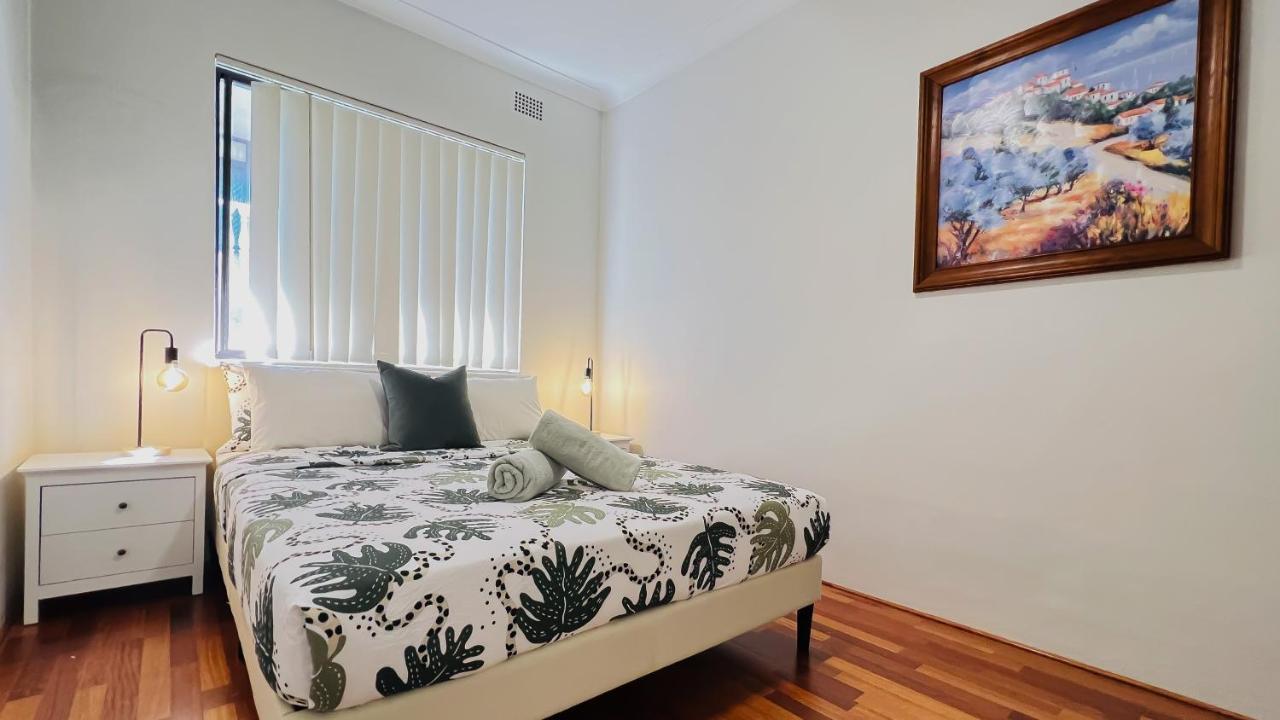 Carlton 3 Beds Unit - Free Parking Apartment Sydney Ngoại thất bức ảnh