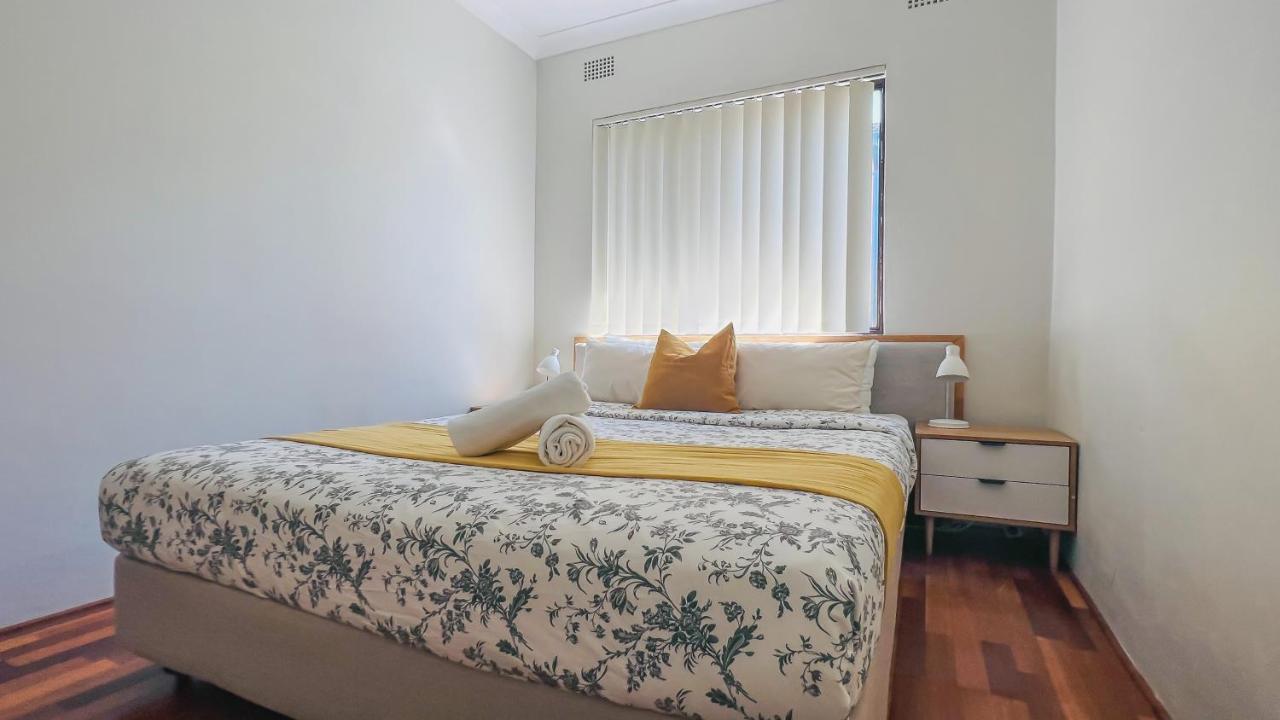 Carlton 3 Beds Unit - Free Parking Apartment Sydney Ngoại thất bức ảnh