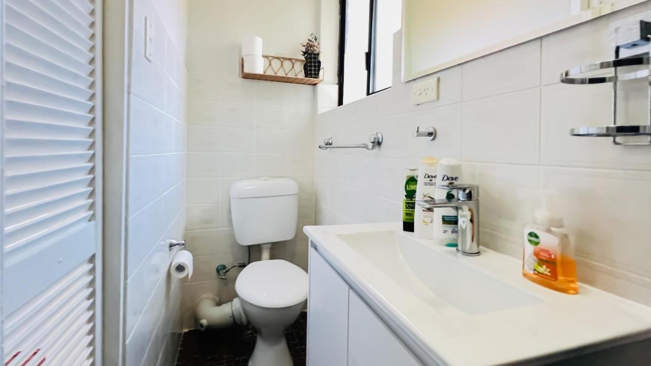 Carlton 3 Beds Unit - Free Parking Apartment Sydney Ngoại thất bức ảnh